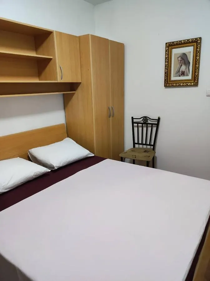 Luka Apartment Split